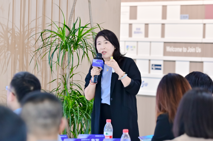 知名人力资源公司易币付(中国)国际国际化业务负责人陈崧分享热门行业的出海人才需求